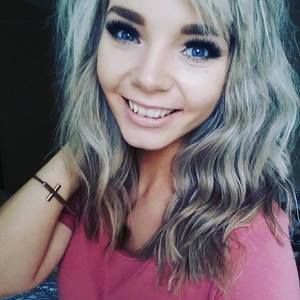 Meet your Posher, Tabitha